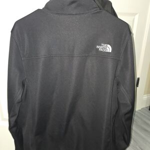 The North Face Men's Black Softshell Jacket